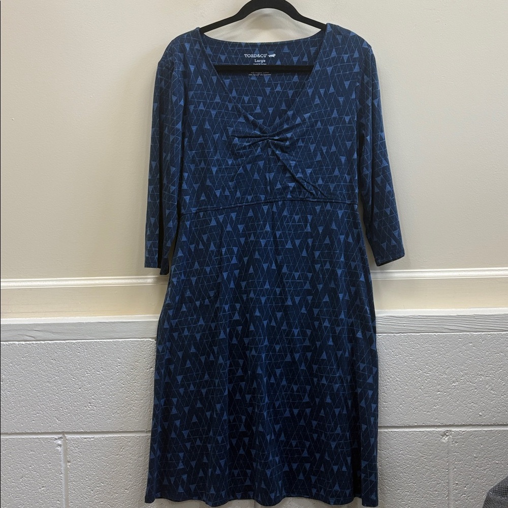 Toad&Co women’s L Navy Blue Triangle-Print organic cotton Long Sleeve Dress